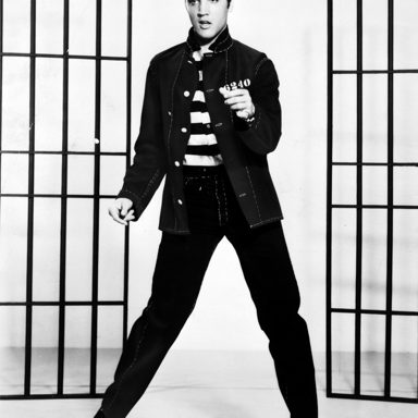 Elvis Presley photo 20