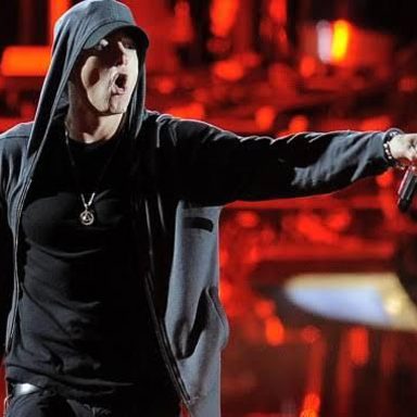 Eminem photo 17