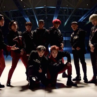 EXO photo 36