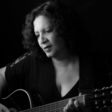 Fhernanda Fernandes
