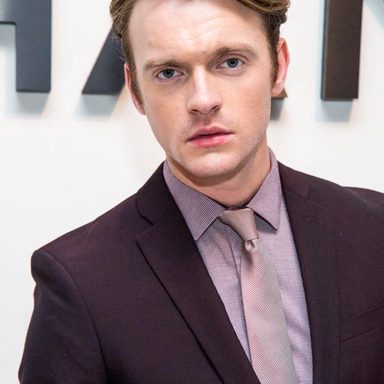Finneas photo 12