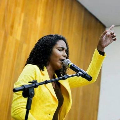 Flávia Cristinne