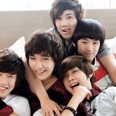 FTISLAND photo 38