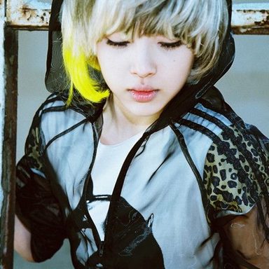 f(x) photo 80