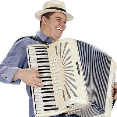 Fábio Carneirinho