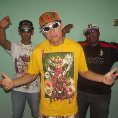 Família 3um3