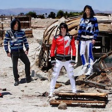 Family Force 5