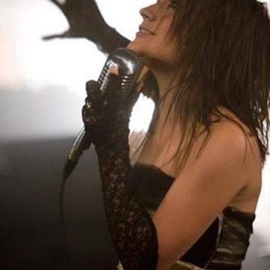 Flyleaf photo 51