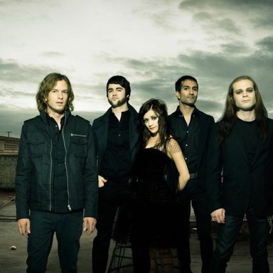 Flyleaf photo 49