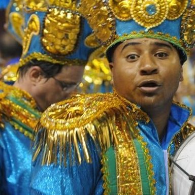 G.R.E.S Pega No Samba
