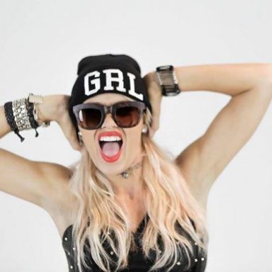 G.R.L. photo 34