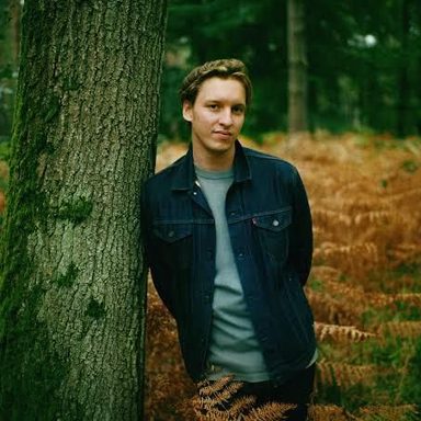 George Ezra photo 18