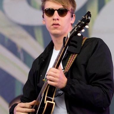 George Ezra photo 13