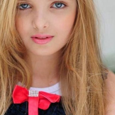Giovanna Chaves photo 9