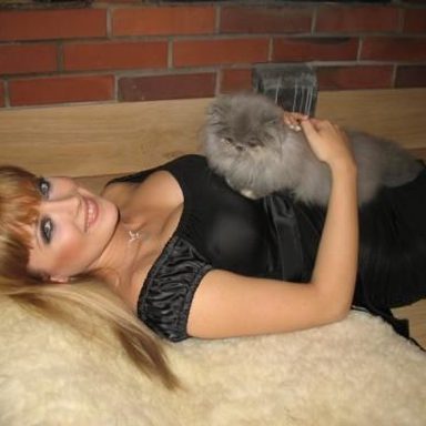 Gosia Andrzejewicz