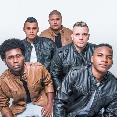Grupo D'Skyna