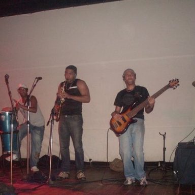 Grupo Di Relance