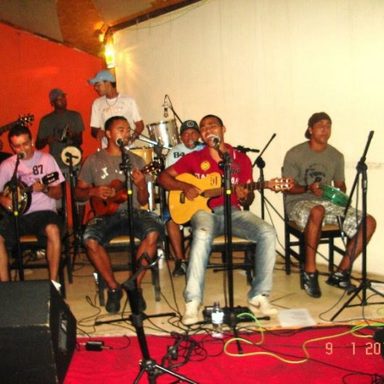 Grupo Figura 8