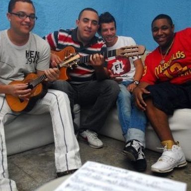 Grupo Manda V