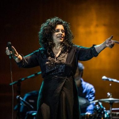 Gal Costa photo 11