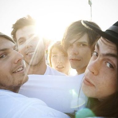 Grouplove