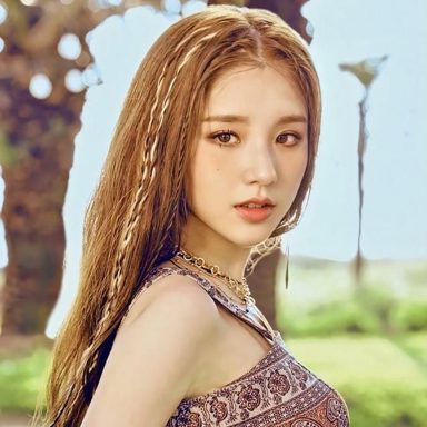 Heejin photo 10