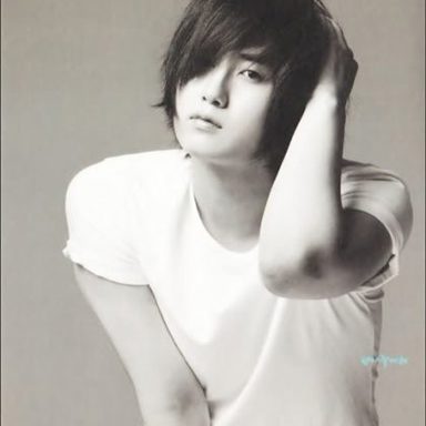 Heo Young Saeng