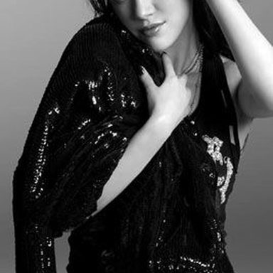 Hilary Duff photo 142