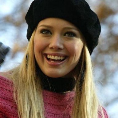 Hilary Duff photo 25