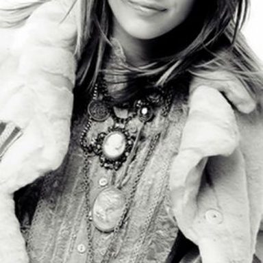 Hilary Duff photo 24