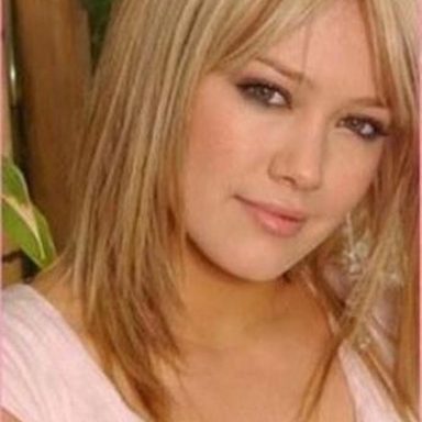Hilary Duff photo 35