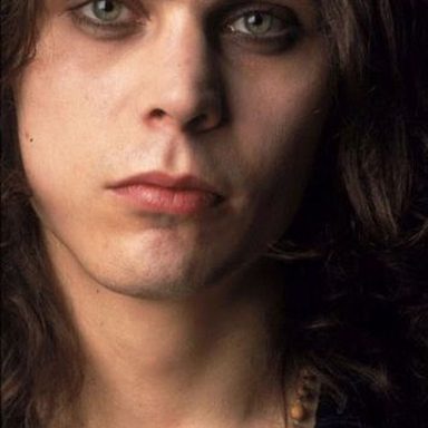 Him photo 21