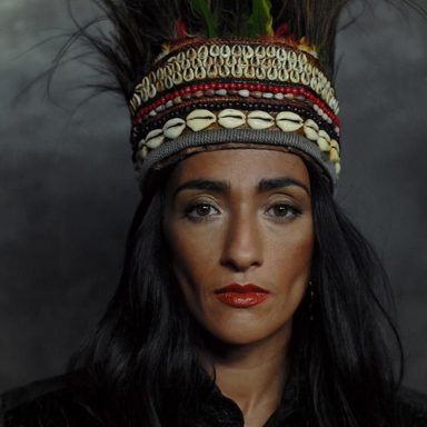 Hindi Zahra