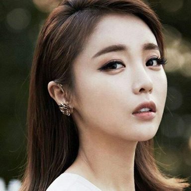 Hong Jin Young
