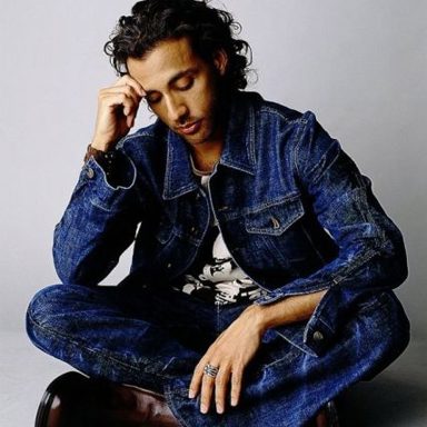 Howie D