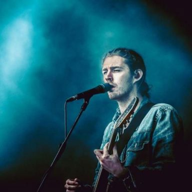 Hozier photo 11