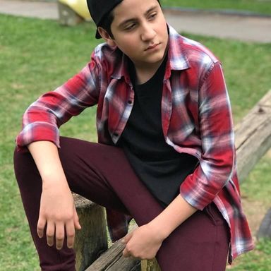 Hugo Henrique photo 26
