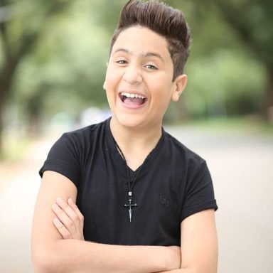 Hugo Henrique photo 28