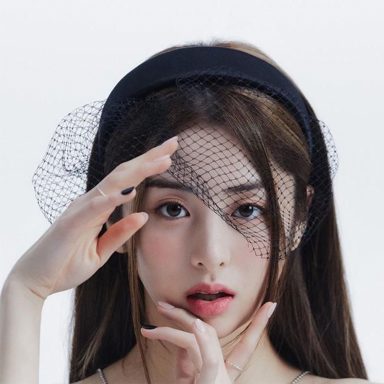 Huh Yunjin (LE SSERAFIM) photo 20