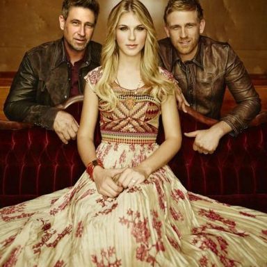 The Henningsens photo 9