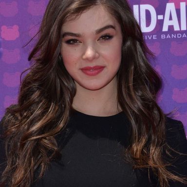 Hailee Steinfeld photo 24