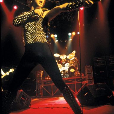 Halford photo 20