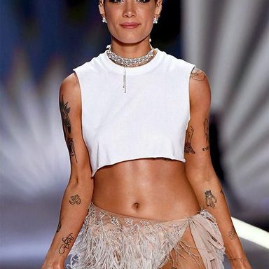 Halsey photo 34