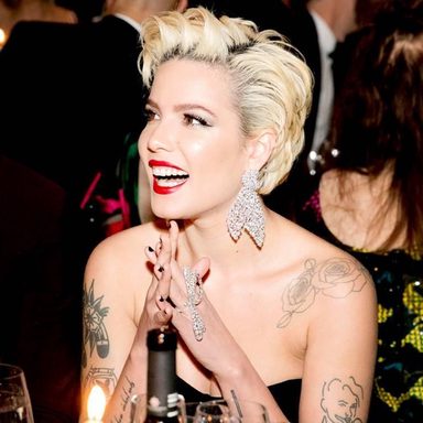 Halsey photo 56