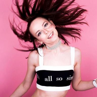Hannah Diamond photo 10