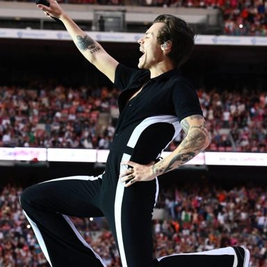 Harry Styles photo 11