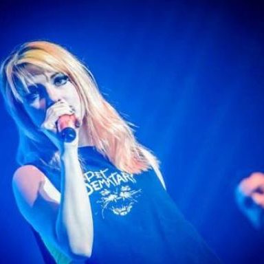 Hayley Williams photo 9