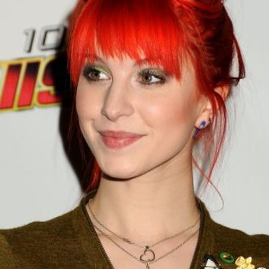 Hayley Williams photo 19