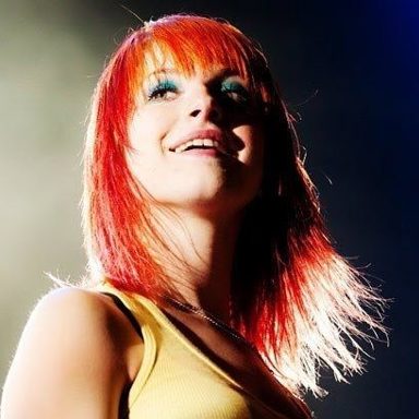 Hayley Williams photo 10