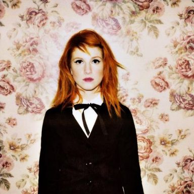 Hayley Williams photo 26